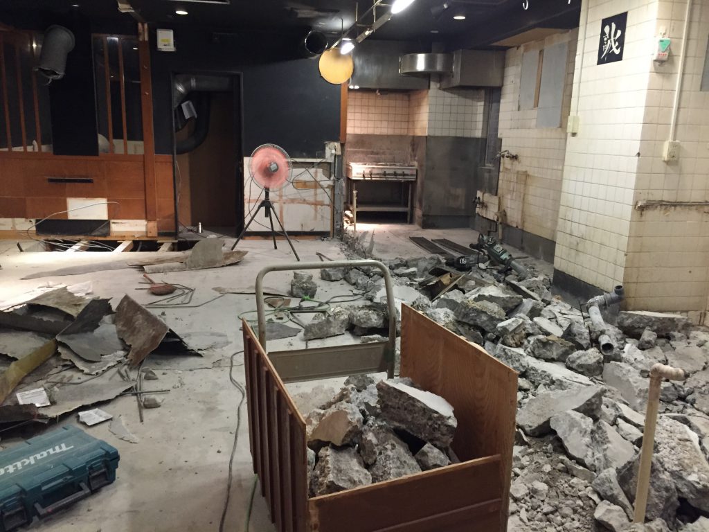 店舗内装スケルトン工事
