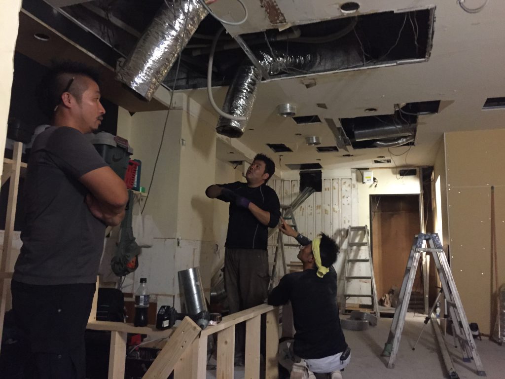 神戸牛鉄板焼き店舗現場絶賛進行中！
