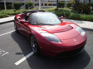 440px-TeslaRoadster-front